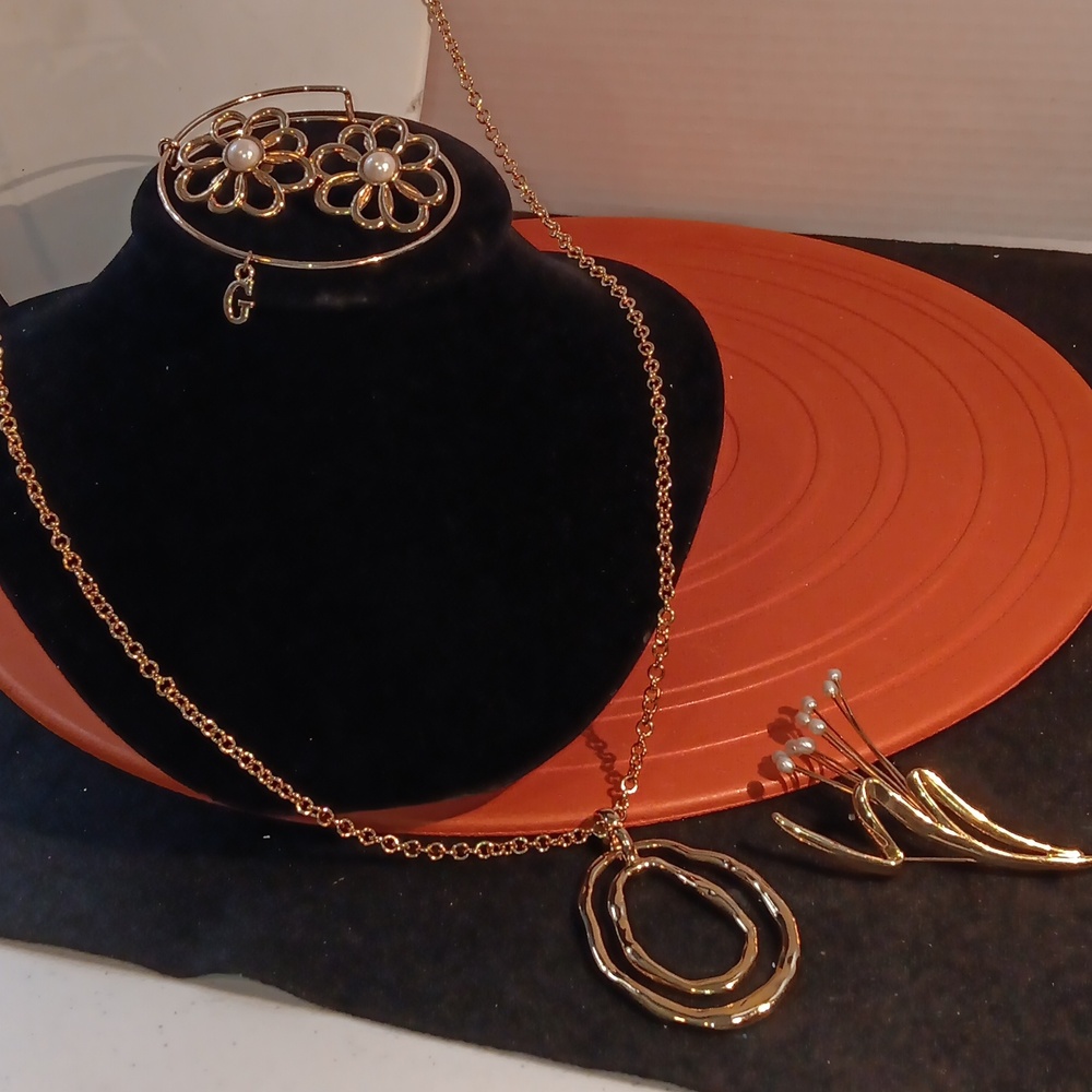 Jewelry set